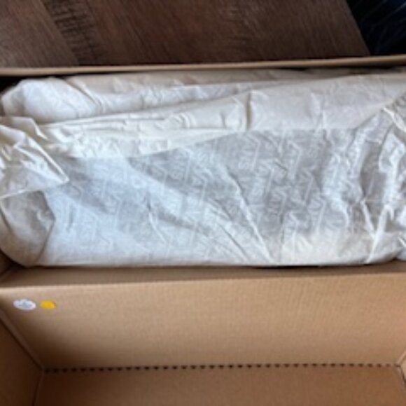 Authentic Anaheim Factory OG NWT - Picture 7 of 7